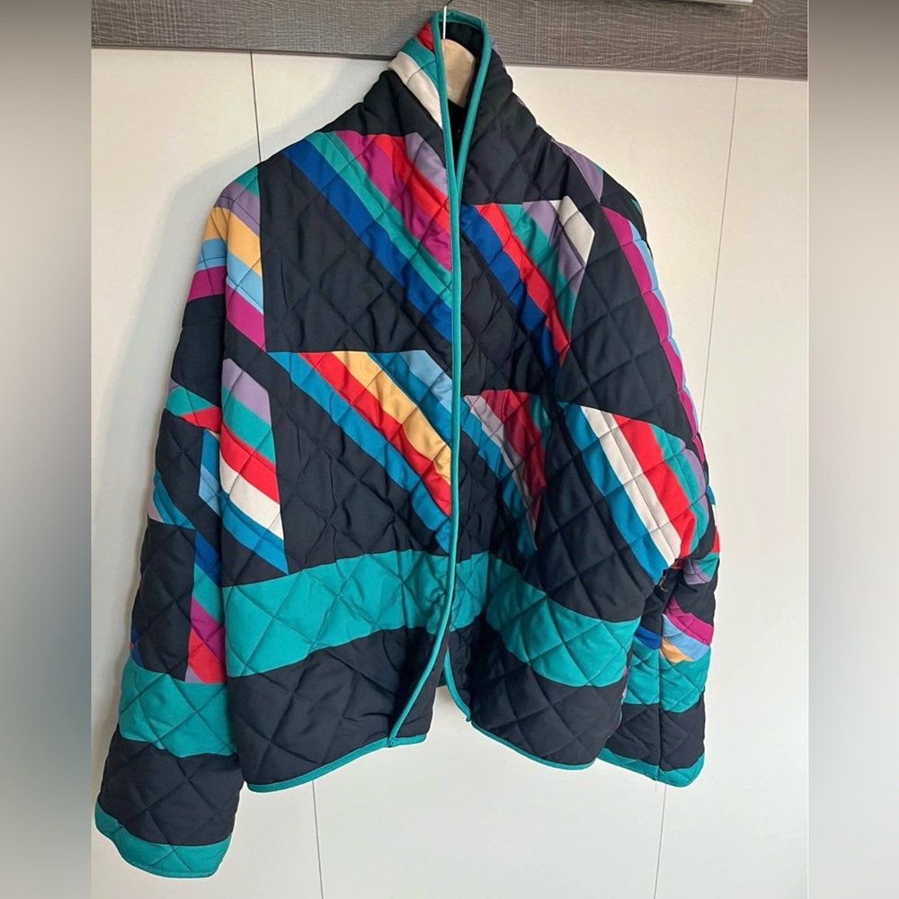 Geometric Multicolor Quilted Jacket women’s medium (runs large)